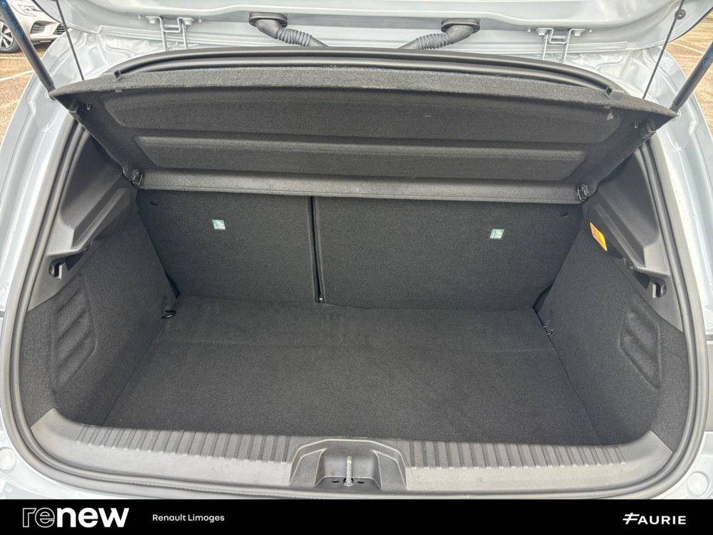 Acheter Renault Clio 5 Clio E-Tech full hybrid 145 ch GSR2 Techno 5p occasion dans les concessions du Groupe Faurie