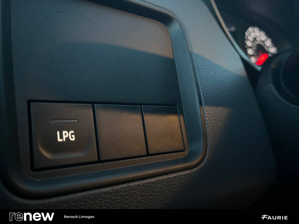 Acheter Dacia Duster Duster ECO-G 100 4x2 Essential 5p occasion dans les concessions du Groupe Faurie