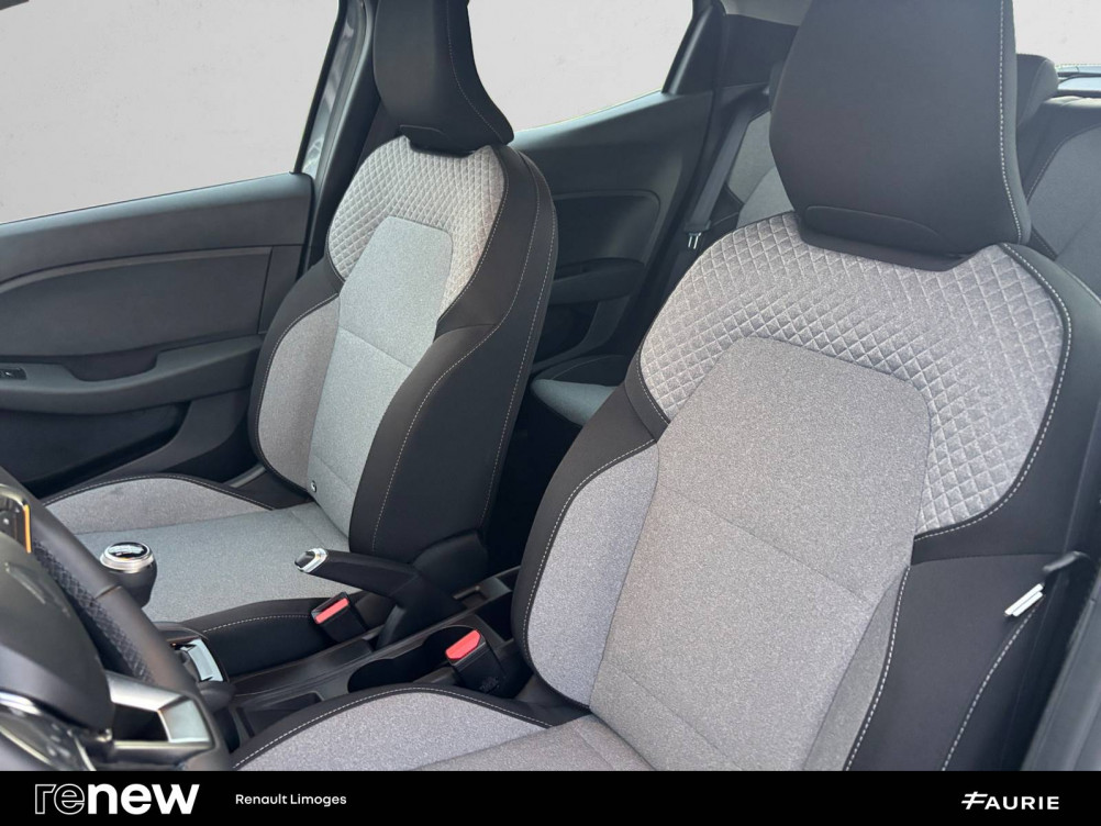 Acheter Renault Clio 5 Clio Blue dCi 100 ch GSR2 Evolution 5p occasion dans les concessions du Groupe Faurie