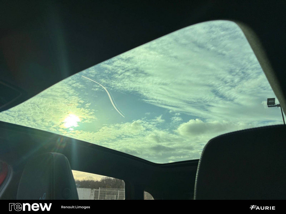 Acheter Renault Austral Austral E-Tech full hybrid 200 GSR2 Iconic esprit Alpine 5p occasion dans les concessions du Groupe Faurie