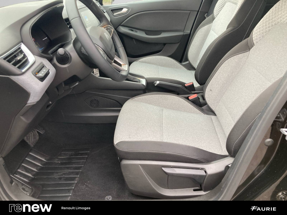 Acheter Renault Clio 5 Clio E-Tech full hybrid 145 ch GSR2 Evolution 5p occasion dans les concessions du Groupe Faurie
