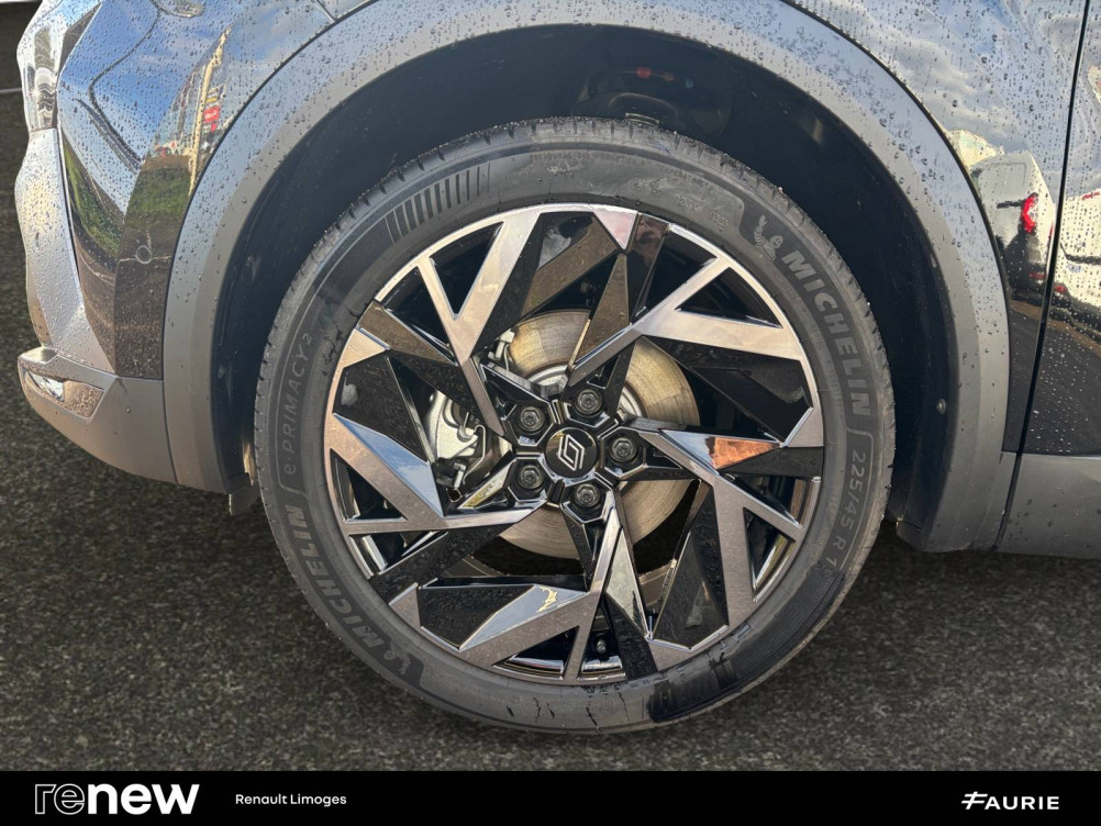 Acheter Renault Captur 2 Captur E-Tech full hybrid 145 ch esprit Alpine 5p occasion dans les concessions du Groupe Faurie