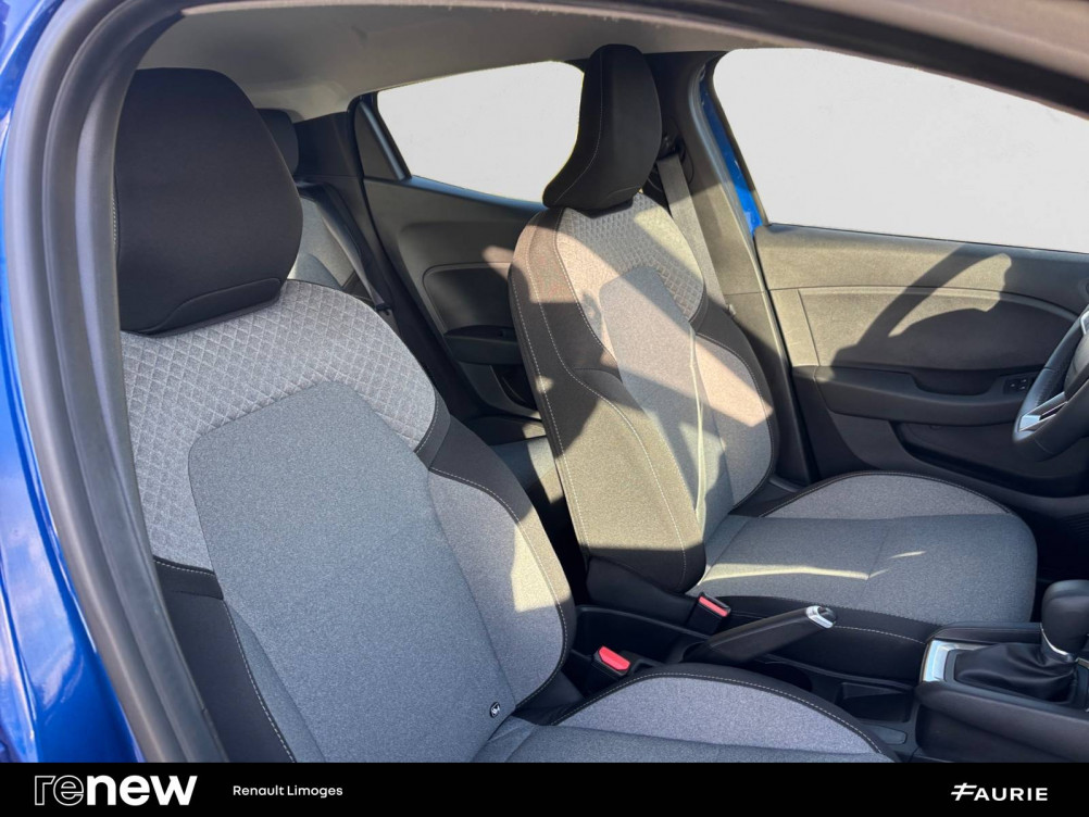 Acheter Renault Clio 5 Clio E-Tech full hybrid 145 ch GSR2 Evolution 5p occasion dans les concessions du Groupe Faurie