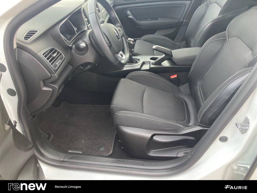 Acheter Renault Megane 4 Mégane IV Berline dCi 110 Energy Business 5p occasion dans les concessions du Groupe Faurie