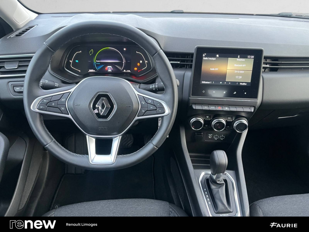 Acheter Renault Clio 5 Clio E-Tech 140 - 21N Zen 5p occasion dans les concessions du Groupe Faurie