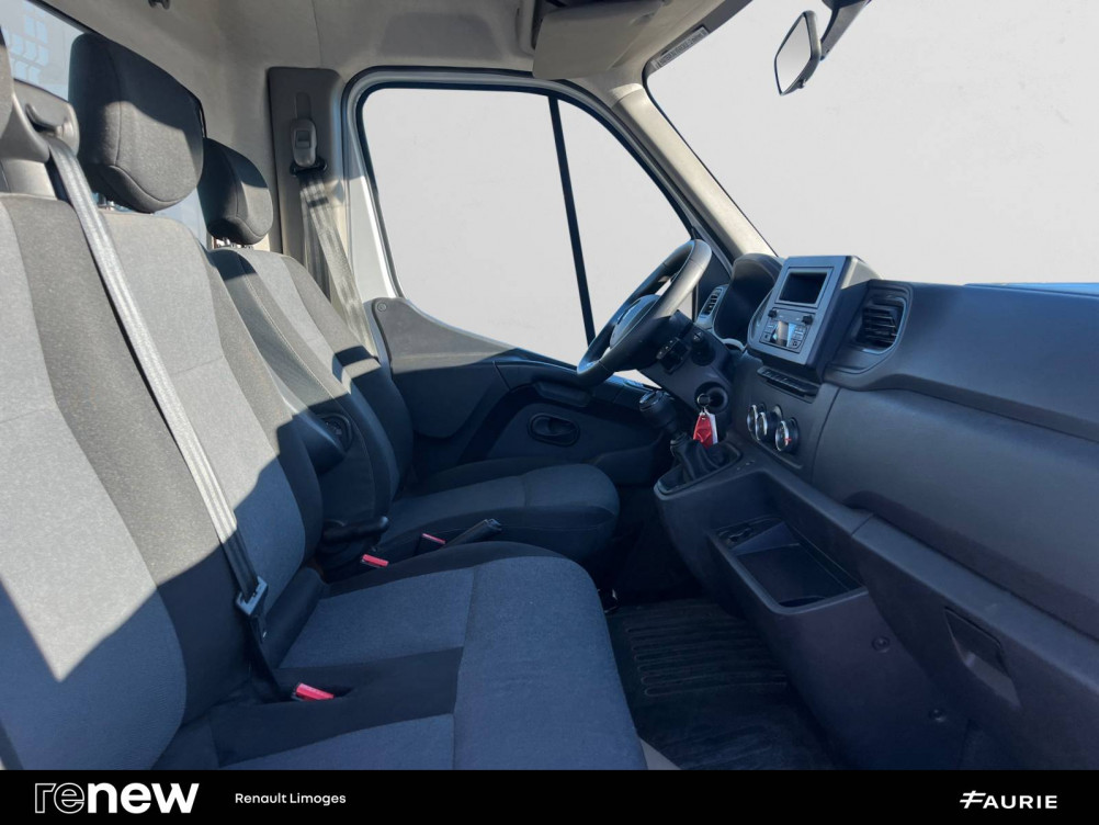 Acheter Renault Master 3 MASTER CC PROP RJ3500 L2 PAFC BLUE DCI 130 EURO VI CONFORT 2p occasion dans les concessions du Groupe Faurie