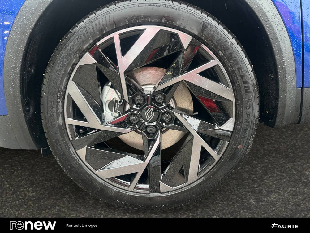 Acheter Renault Captur 2 Captur E-Tech full hybrid 160 ch esprit Alpine 5p occasion dans les concessions du Groupe Faurie