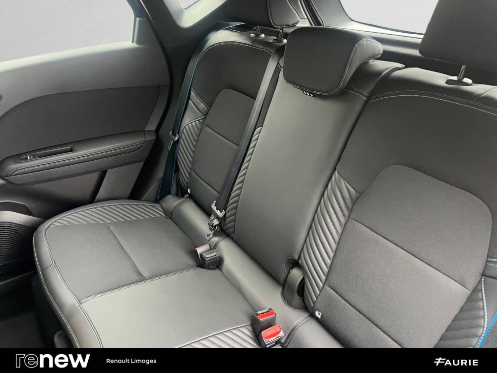 Acheter Renault Captur 2 Captur E-Tech full hybrid 160 ch esprit Alpine 5p occasion dans les concessions du Groupe Faurie