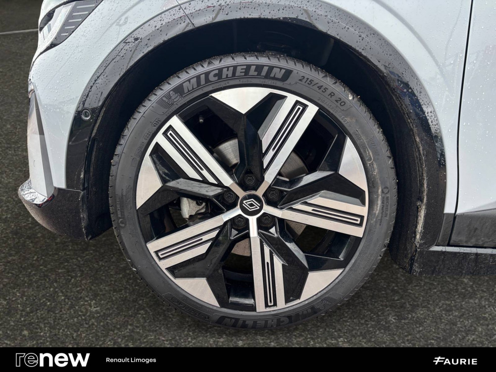 Acheter Renault Megane E-Tech Megane E-Tech EV60 220 ch super charge Iconic 5p occasion dans les concessions du Groupe Faurie