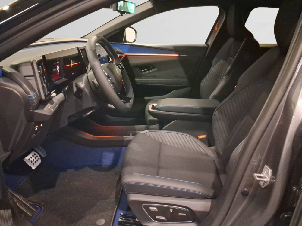 Acheter Renault Megane E-Tech Megane E-Tech 220 ch autonomie confort esprit Alpine 5p neuf dans les concessions du Groupe Faurie