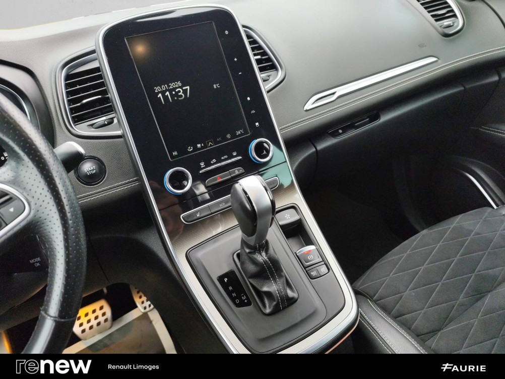 Acheter Renault Grand Scenic 4 Grand Scenic TCe 160 FAP EDC - 21 SL Black Edition 5p occasion dans les concessions du Groupe Faurie