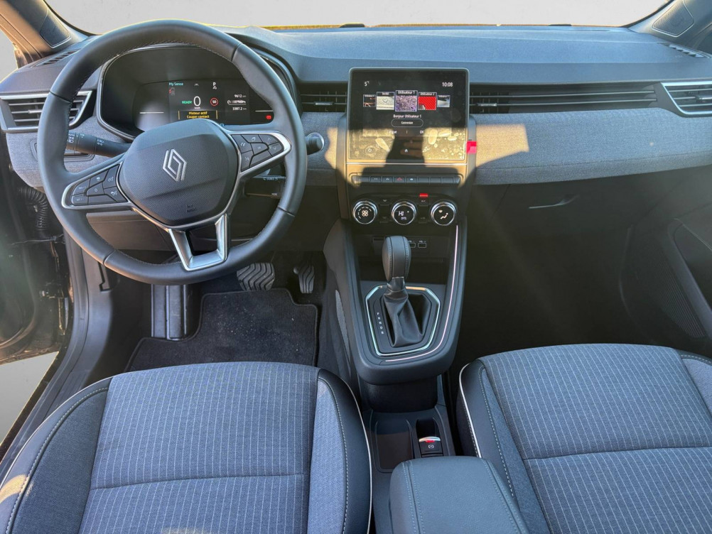 Acheter Renault Clio 5 Clio E-Tech full hybrid 145 ch GSR2 Techno 5p neuf dans les concessions du Groupe Faurie