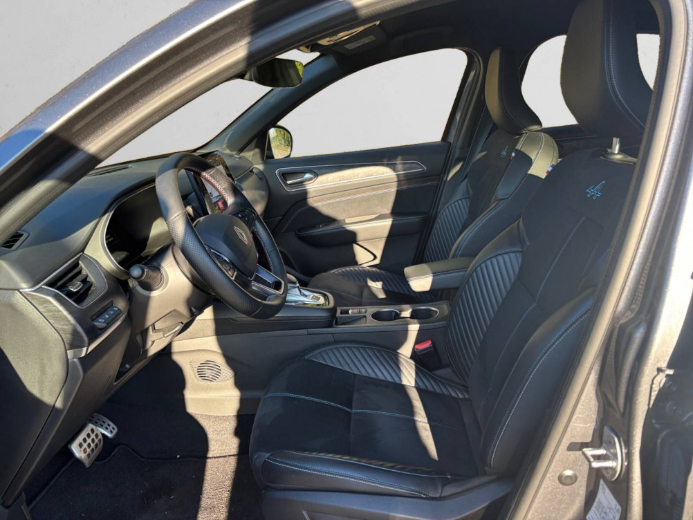 Acheter Renault Arkana Arkana E-Tech full hybrid 145 GSR2 esprit Alpine 5p neuf dans les concessions du Groupe Faurie