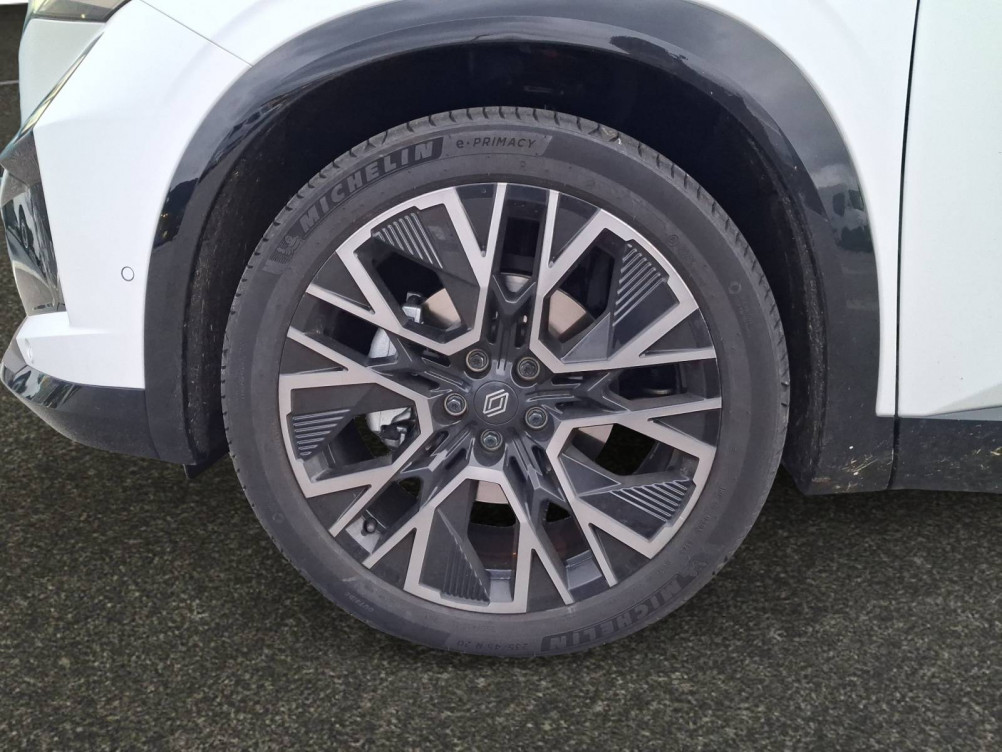 Acheter Renault Austral Austral full hybrid E-Tech 200 ch Esprit Alpine 5p neuf dans les concessions du Groupe Faurie