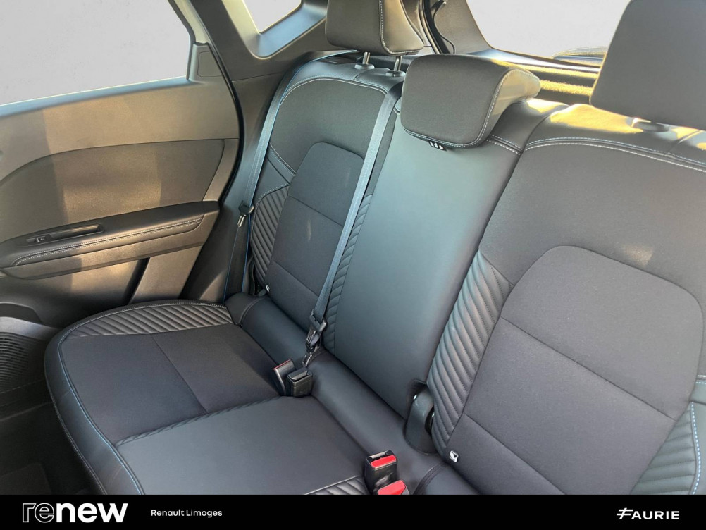 Acheter Renault Captur 2 Captur E-Tech full hybrid 145 ch esprit Alpine 5p occasion dans les concessions du Groupe Faurie