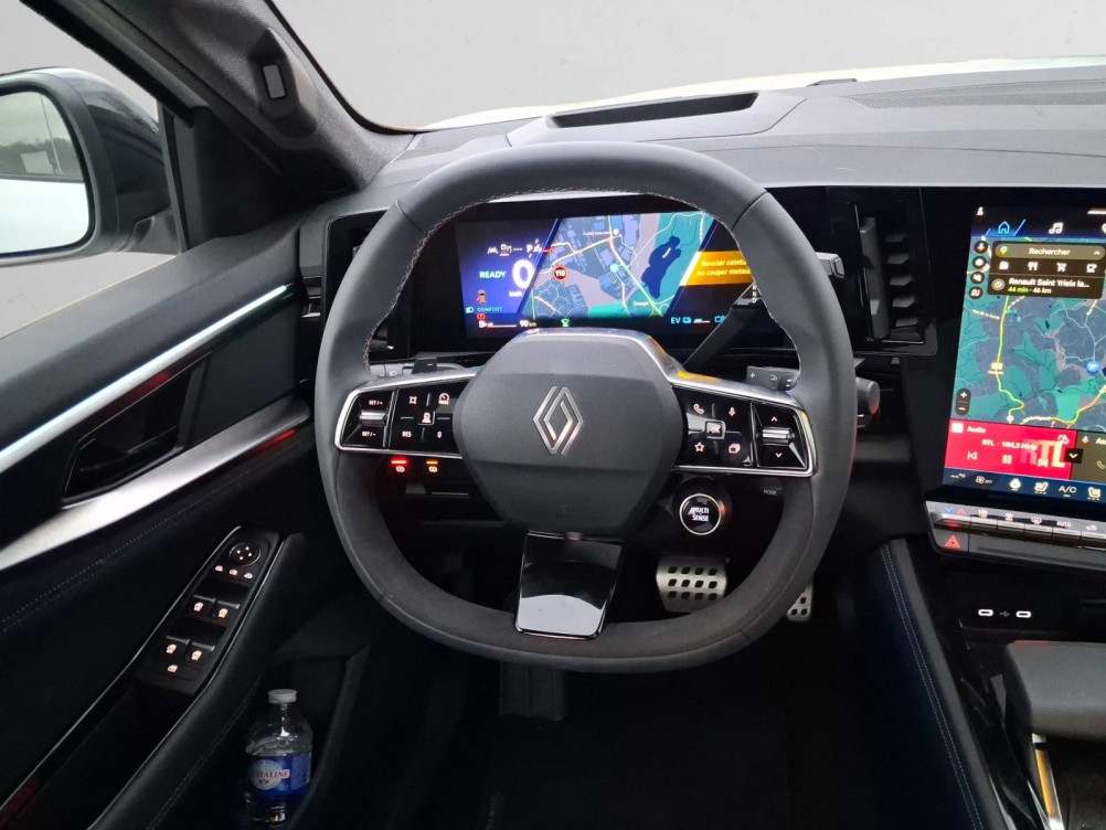 Acheter Renault Austral Austral full hybrid E-Tech 200 ch Esprit Alpine 5p neuf dans les concessions du Groupe Faurie