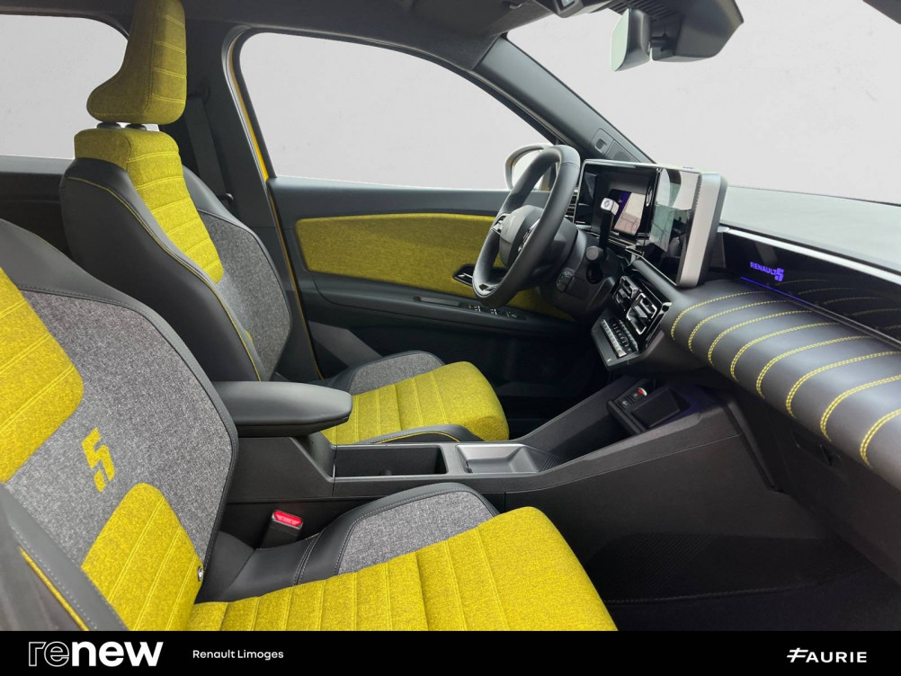 Acheter Renault Renault 5 Renault 5 E-Tech Electrique 150 ch autonomie confort Iconic cinq 5p occasion dans les concessions du Groupe Faurie