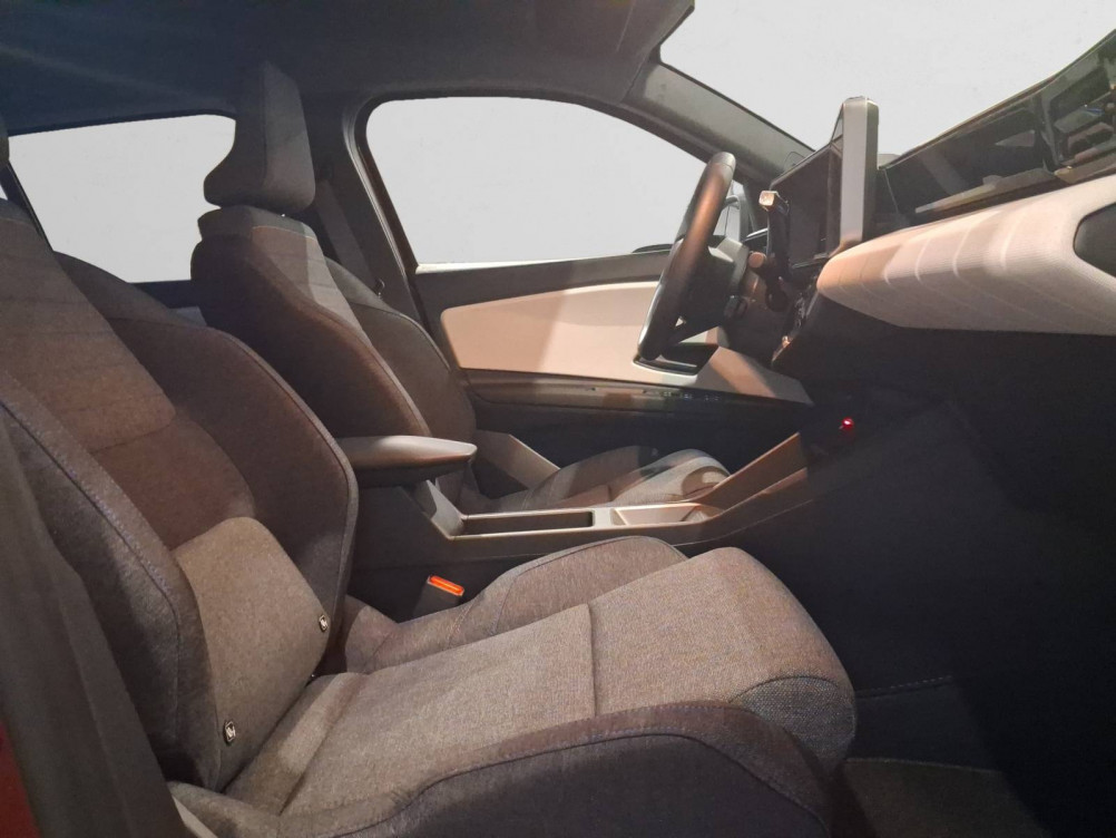 Acheter Renault Renault 4 Renault 4 E-Tech Electrique 120 ch autonomie urbaine Evolution 5p neuf dans les concessions du Groupe Faurie