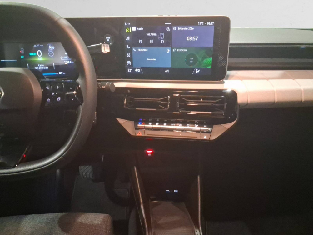Acheter Renault Renault 4 Renault 4 E-Tech Electrique 120 ch autonomie urbaine Evolution 5p neuf dans les concessions du Groupe Faurie