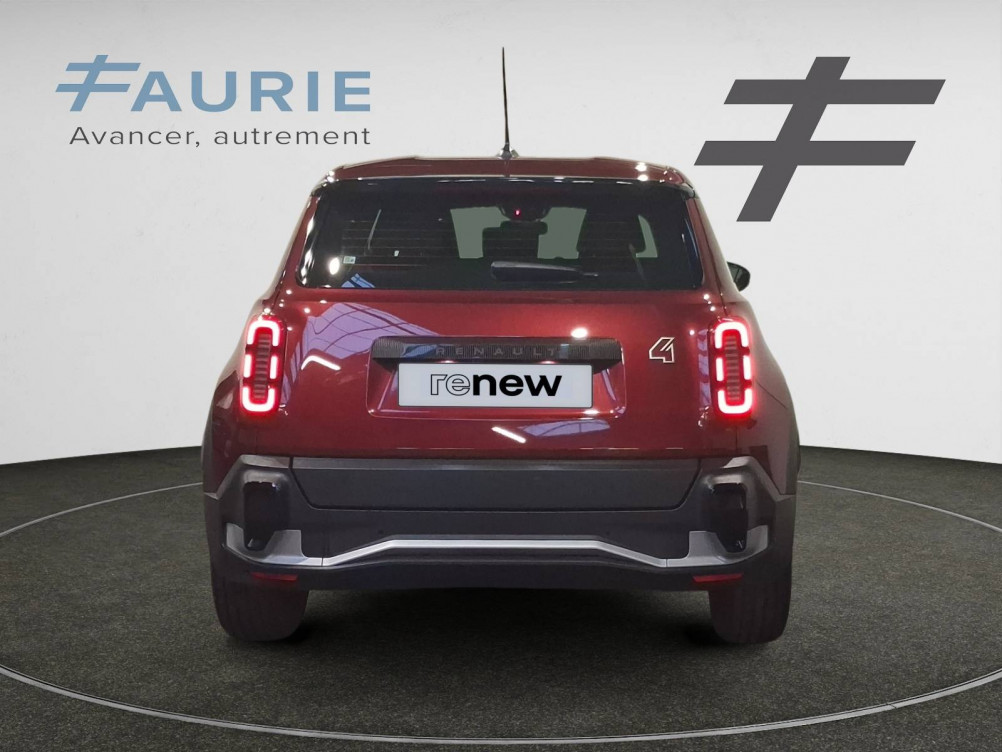 Acheter Renault Renault 4 Renault 4 E-Tech Electrique 120 ch autonomie urbaine Evolution 5p neuf dans les concessions du Groupe Faurie