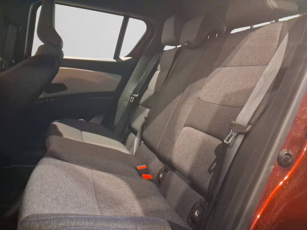 Acheter Renault Renault 4 Renault 4 E-Tech Electrique 120 ch autonomie urbaine Evolution 5p neuf dans les concessions du Groupe Faurie