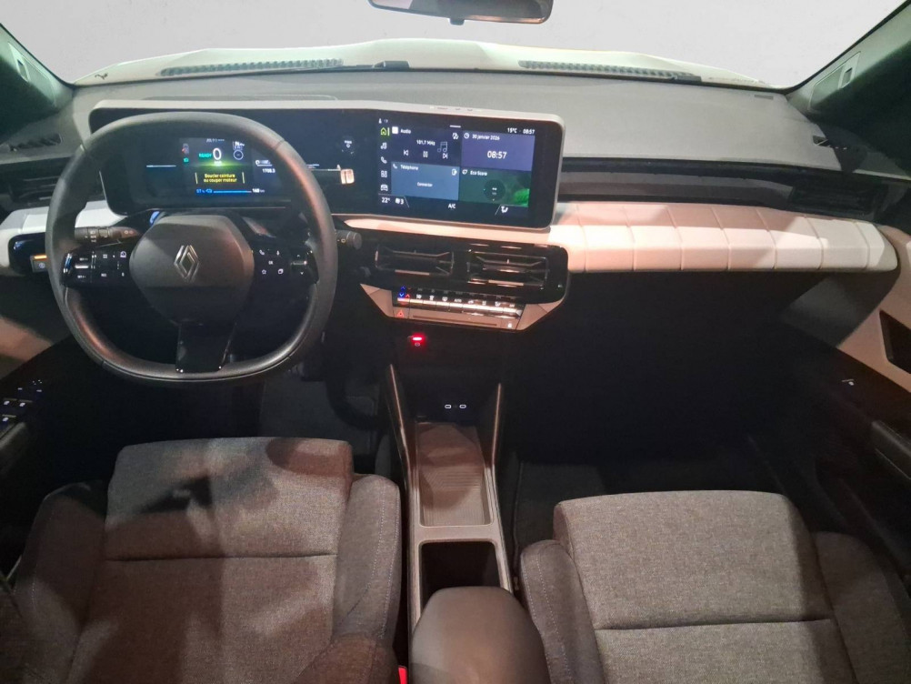 Acheter Renault Renault 4 Renault 4 E-Tech Electrique 120 ch autonomie urbaine Evolution 5p neuf dans les concessions du Groupe Faurie