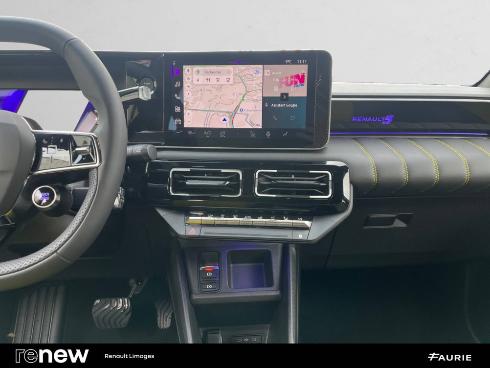 Acheter Renault Renault 5 Renault 5 E-Tech Electrique 150 ch autonomie confort Iconic cinq 5p occasion dans les concessions du Groupe Faurie