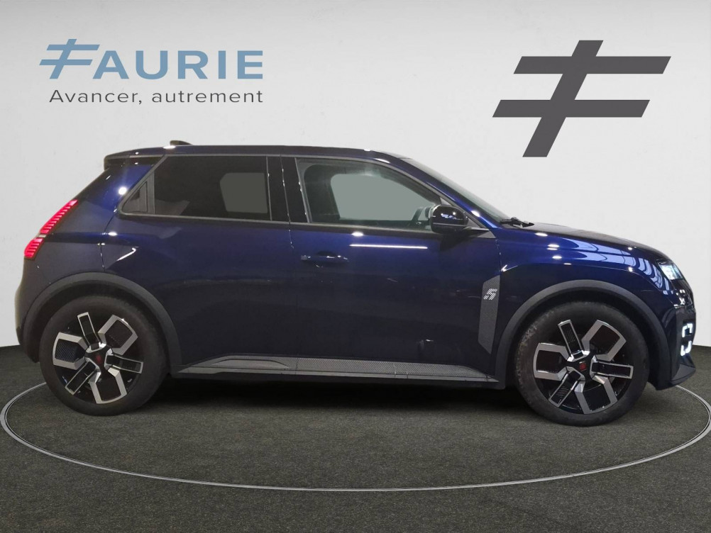 Acheter Renault Renault 5 Renault 5 E-Tech Electrique 150 ch autonomie confort Techno 5p neuf dans les concessions du Groupe Faurie