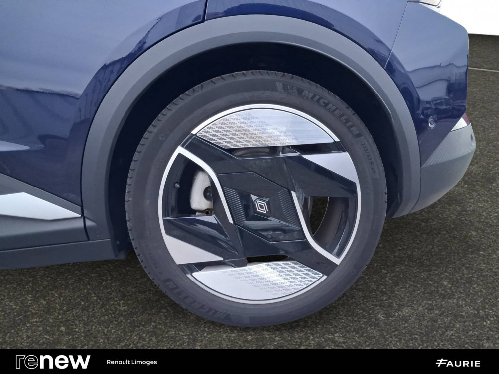 Acheter Renault Scenic 5 Scenic E-Tech electrique 220 ch grande autonomie Techno Iconic 5p occasion dans les concessions du Groupe Faurie