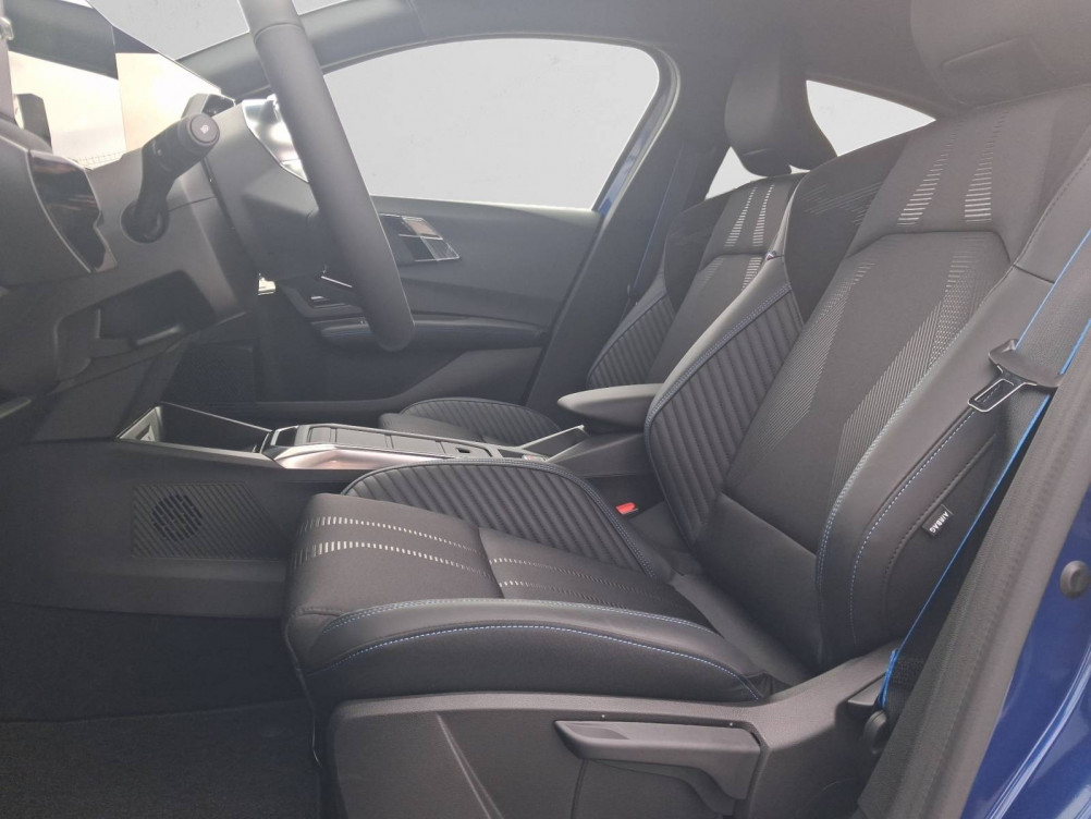 Acheter Renault Clio 6 Clio E-Tech full hybrid 160 ch esprit Alpine 5p neuf dans les concessions du Groupe Faurie