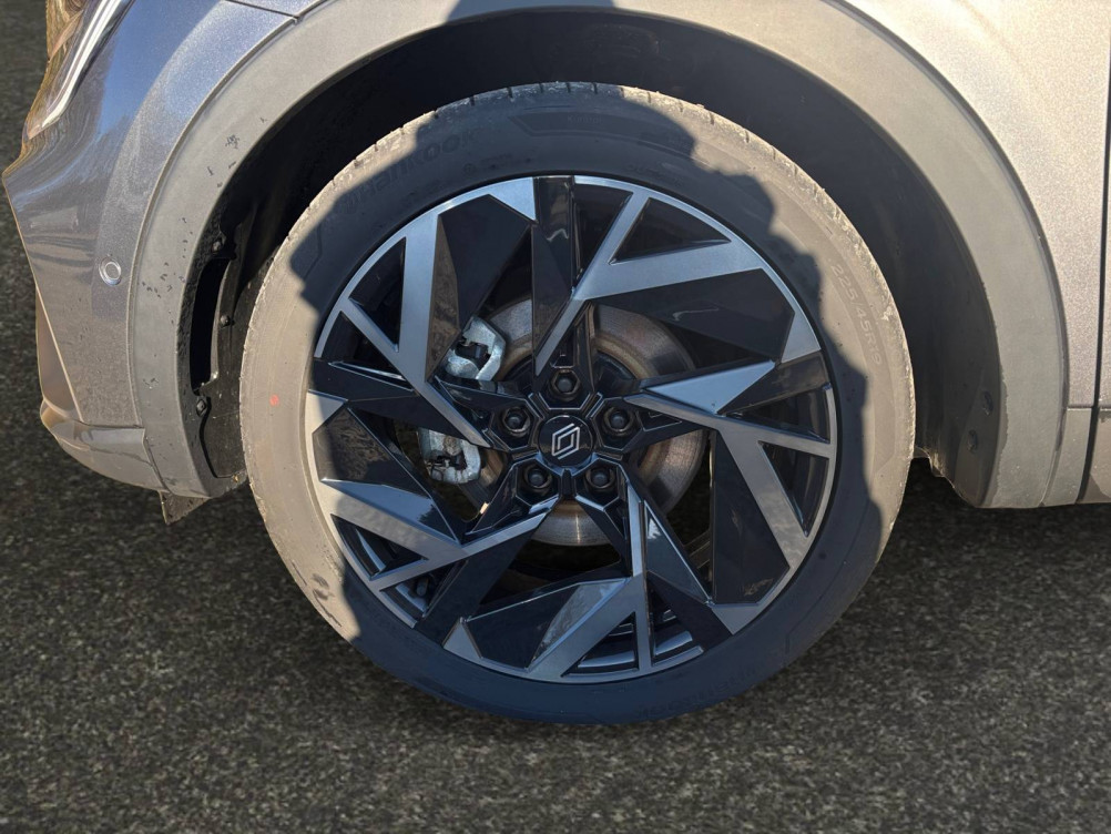 Acheter Renault Arkana Arkana E-Tech full hybrid 145 GSR2 esprit Alpine 5p neuf dans les concessions du Groupe Faurie