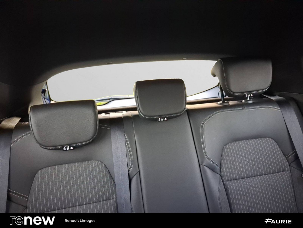 Acheter Renault Clio 5 Clio E-Tech 140 - 21N Intens  5p occasion dans les concessions du Groupe Faurie