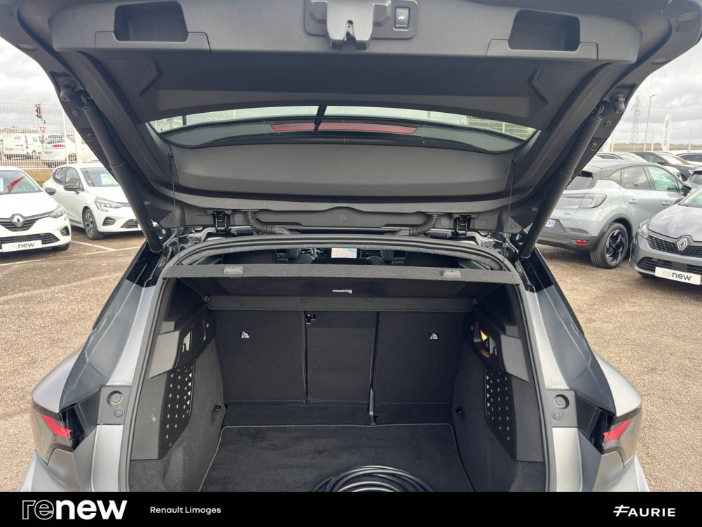 Acheter Renault Scenic 5 Scenic E-Tech electrique 220 ch grande autonomie Techno esprit Alpine 5p occasion dans les concessions du Groupe Faurie