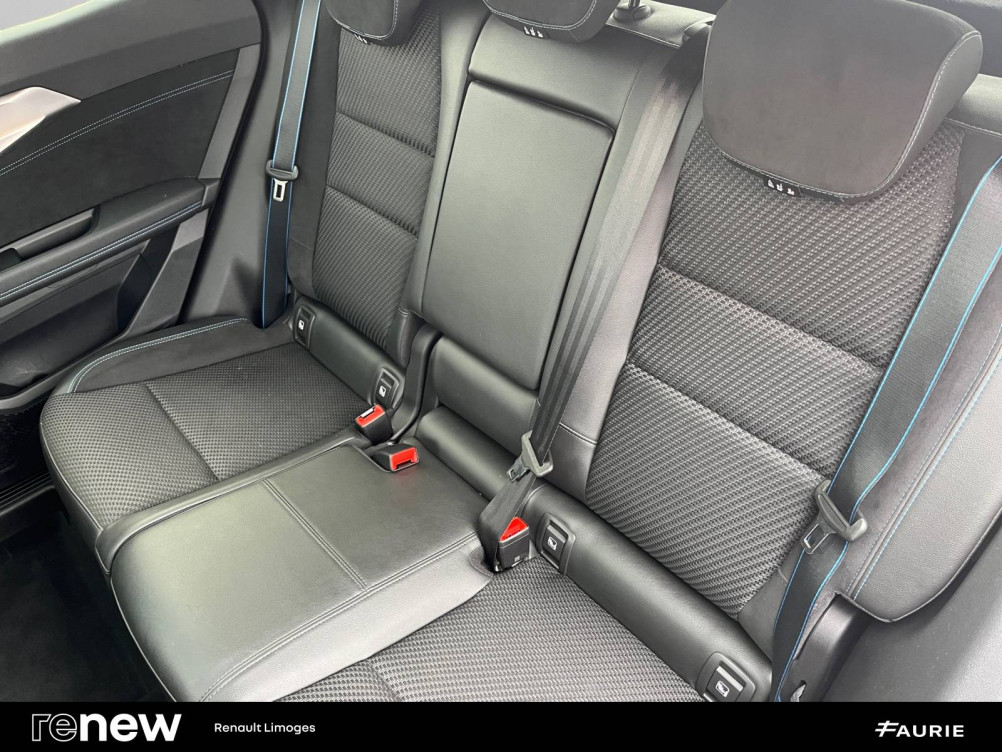 Acheter Renault Austral Austral E-Tech full hybrid 200 GSR2 Iconic esprit Alpine 5p occasion dans les concessions du Groupe Faurie