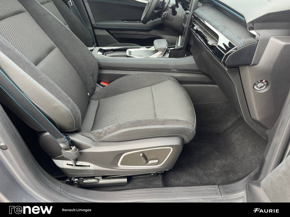 Acheter Renault Austral Austral E-Tech full hybrid 200 GSR2 Iconic esprit Alpine 5p occasion dans les concessions du Groupe Faurie