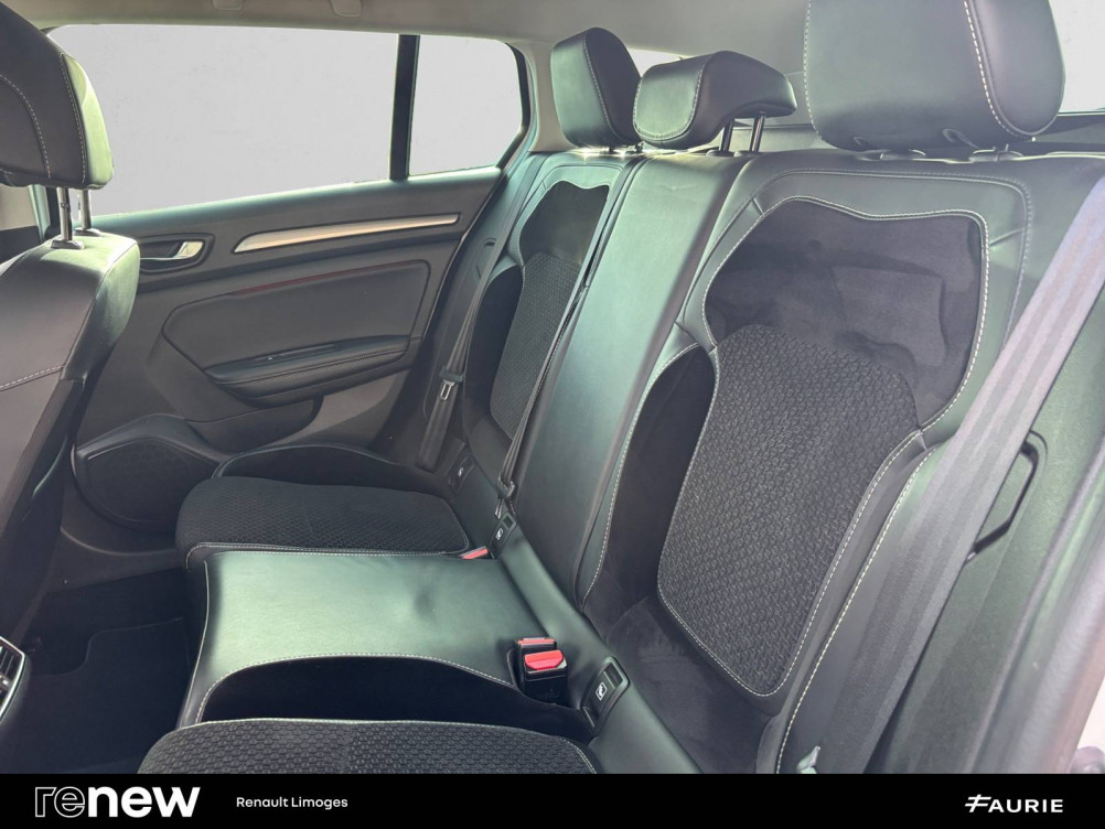 Acheter Renault Megane 4 Mégane IV Estate TCe 140 Energy EDC Intens 5p occasion dans les concessions du Groupe Faurie