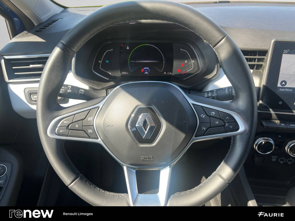 Acheter Renault Clio 5 Clio E-Tech full hybrid 145 Evolution 5p occasion dans les concessions du Groupe Faurie