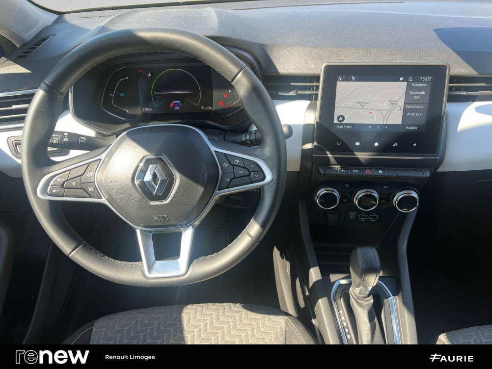 Acheter Renault Clio 5 Clio E-Tech full hybrid 145 Evolution 5p occasion dans les concessions du Groupe Faurie