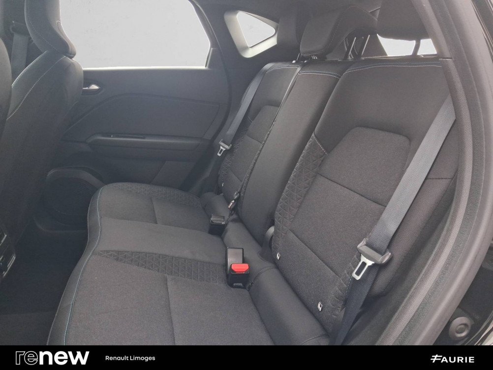Acheter Renault Captur 2 Captur E-Tech full hybrid 145 ch Evolution 5p occasion dans les concessions du Groupe Faurie