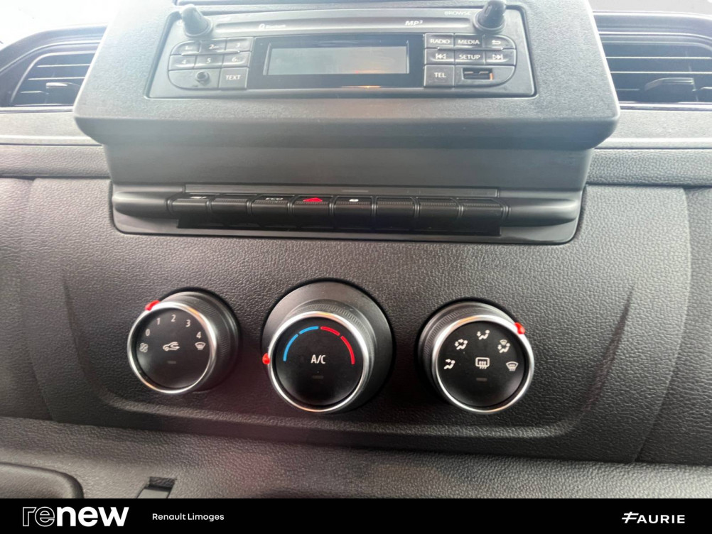 Acheter Renault Master 3 MASTER FGN TRAC F3500 L2H2 BLUE DCI 135 CONFORT 4p occasion dans les concessions du Groupe Faurie