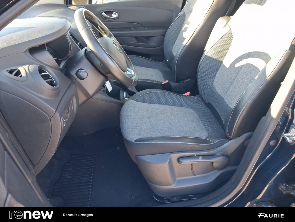 Acheter Renault Captur Captur dCi 90 Energy EDC Intens 5p occasion dans les concessions du Groupe Faurie
