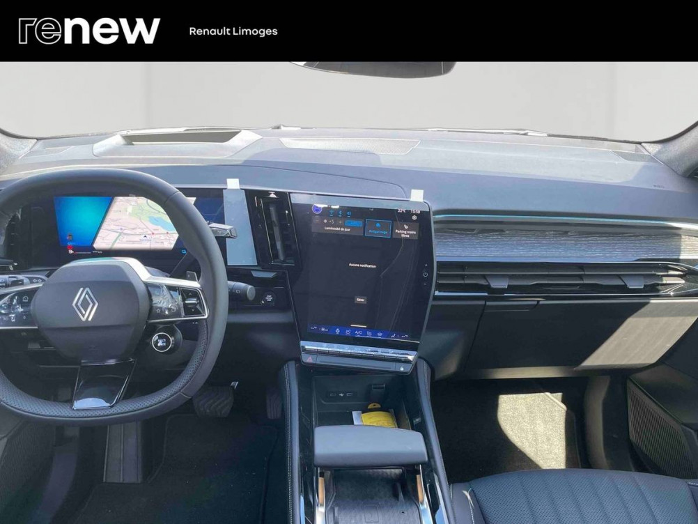 Acheter Renault Espace 6 Espace E-Tech full hybrid 200 GSR2 Iconic 5p neuf dans les concessions du Groupe Faurie