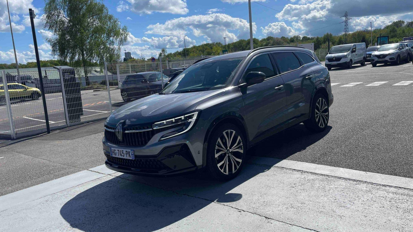 Acheter Renault Espace 6 Espace E-Tech full hybrid 200 GSR2 Iconic 5p neuf dans les concessions du Groupe Faurie