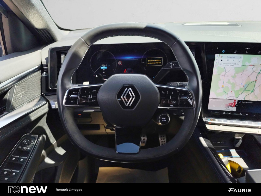 Acheter Renault Austral Austral E-Tech hybrid 200 Iconic esprit Alpine 5p occasion dans les concessions du Groupe Faurie
