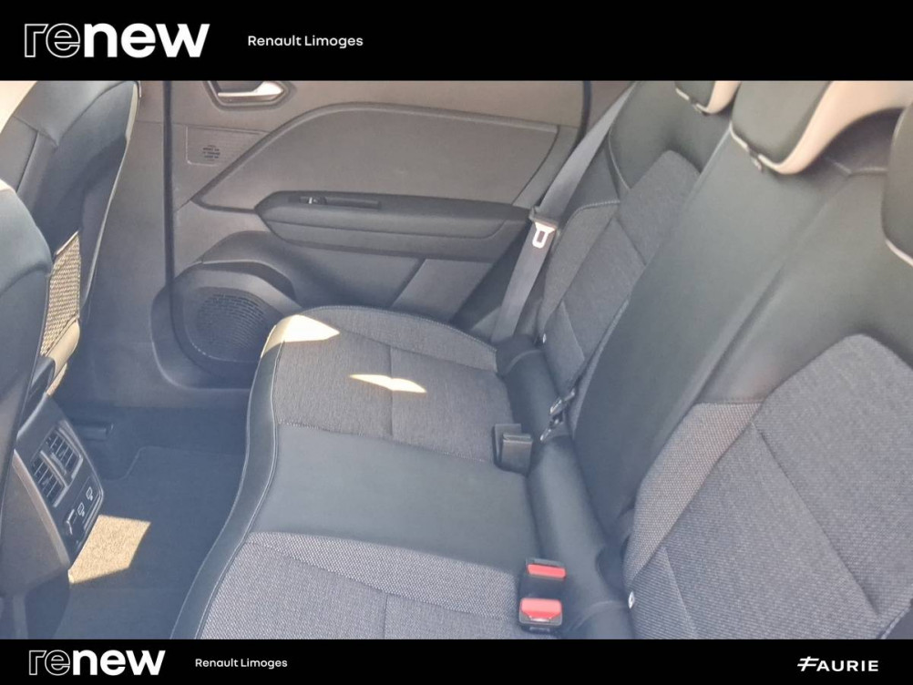 Acheter Renault Captur Captur TCe 140 EDC - 21 Intens 5p occasion dans les concessions du Groupe Faurie