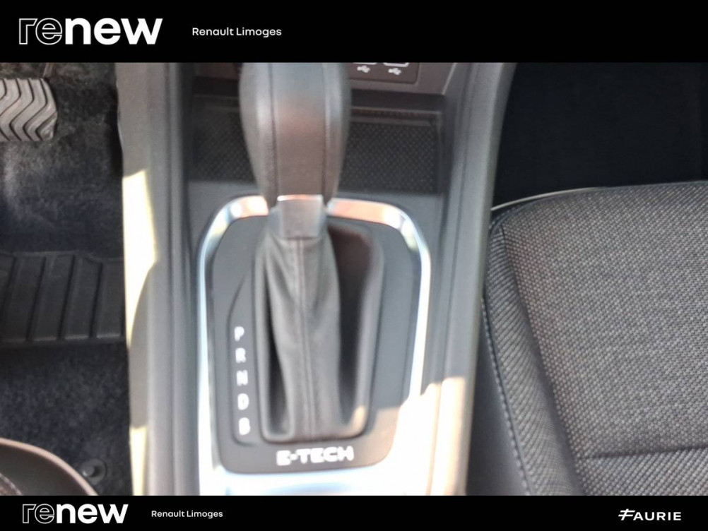 Acheter Renault Captur 2 Captur E-Tech full hybrid 145 Techno fast track 5p occasion dans les concessions du Groupe Faurie