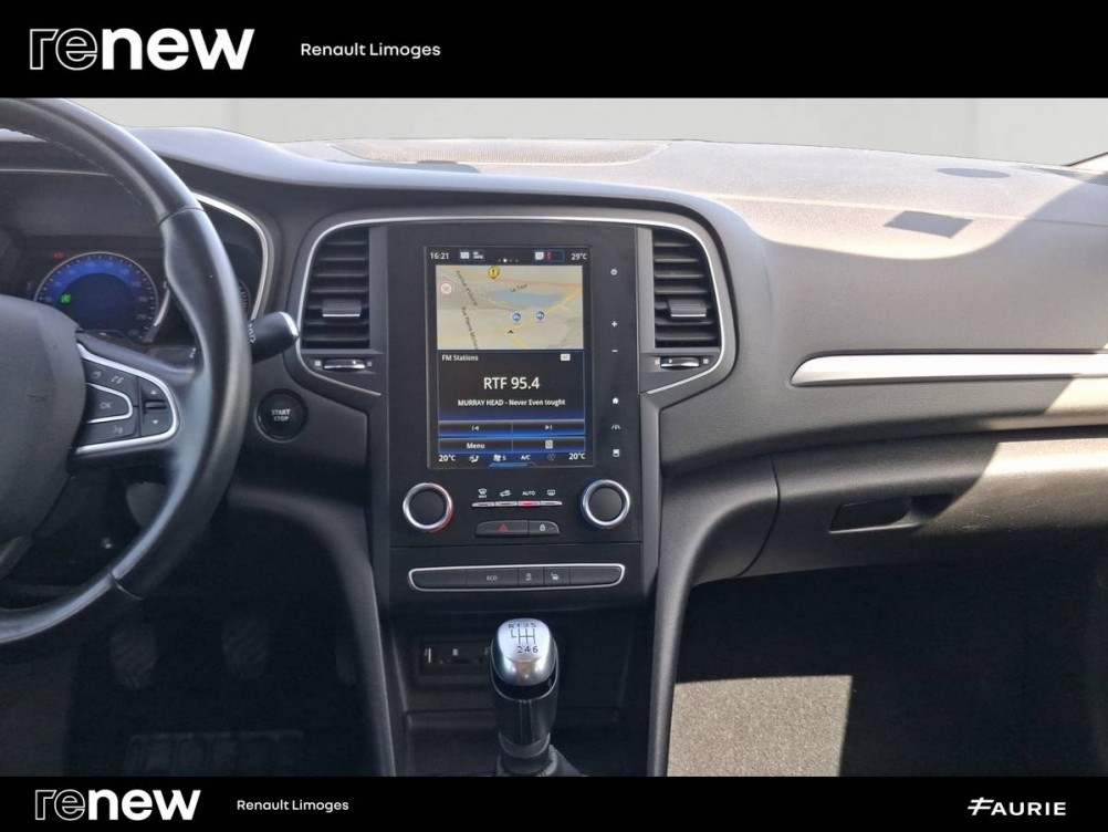 Acheter Renault Megane 4 Mégane IV Berline TCe 140 Energy Intens 5p occasion dans les concessions du Groupe Faurie