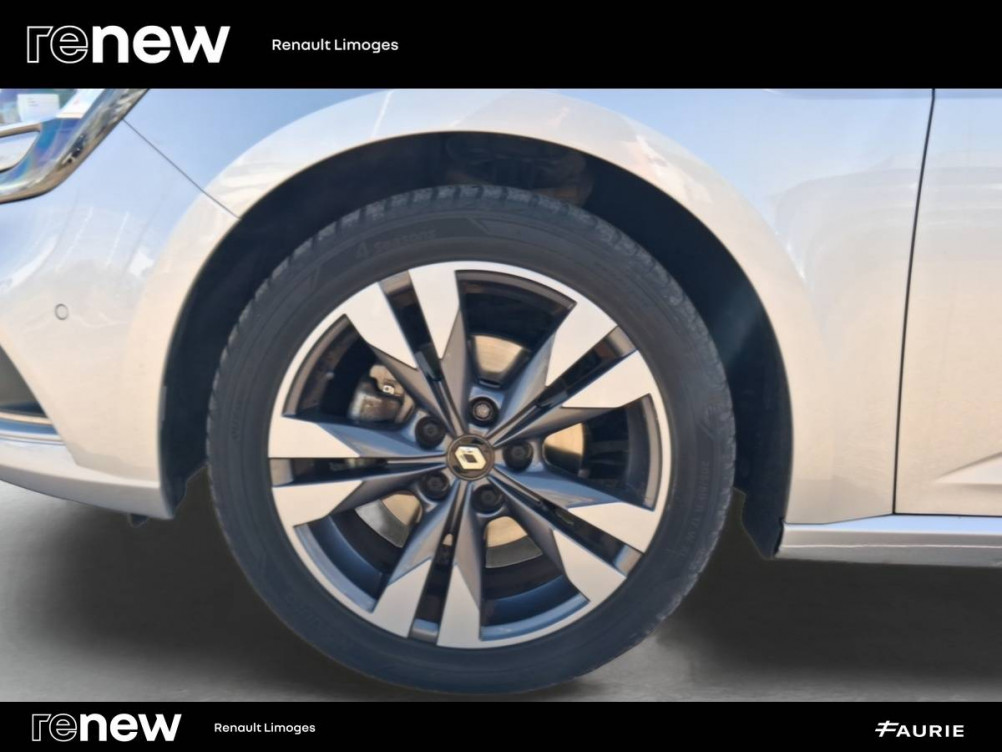 Acheter Renault Megane 4 Mégane IV Berline TCe 140 Energy Intens 5p occasion dans les concessions du Groupe Faurie