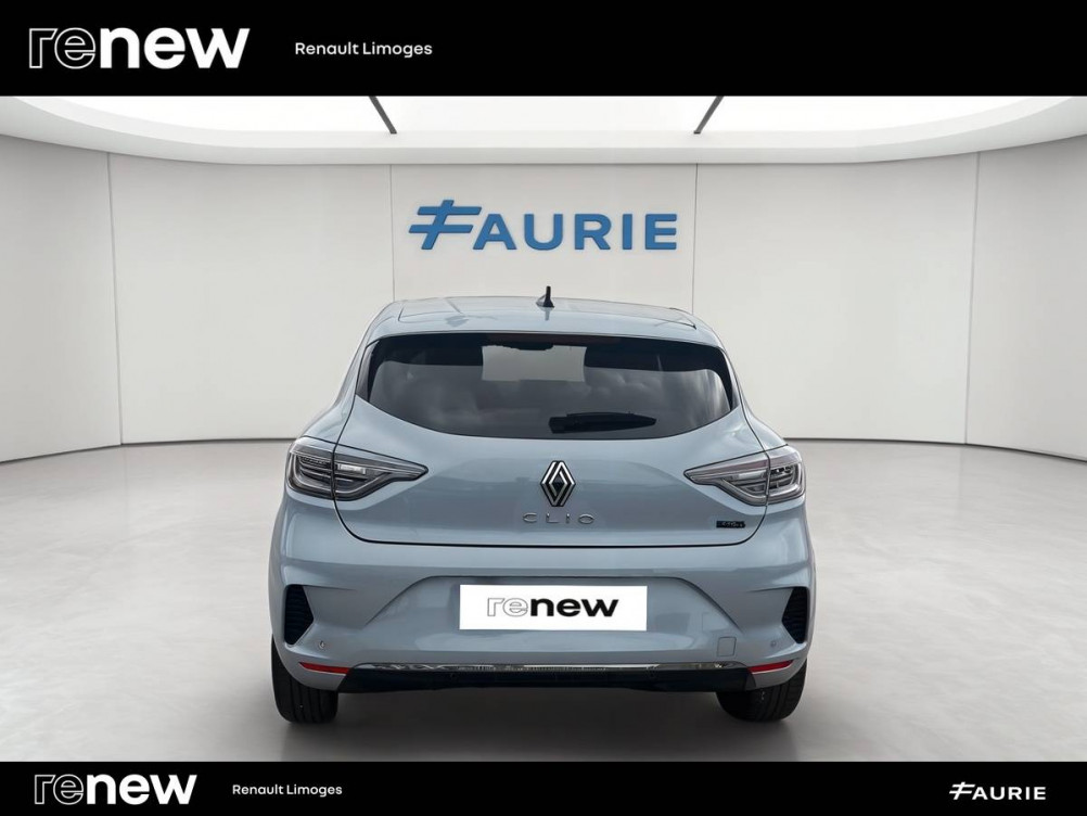 Acheter Renault Clio 5 Clio E-Tech full hybrid 145 ch GSR2 Techno 5p occasion dans les concessions du Groupe Faurie