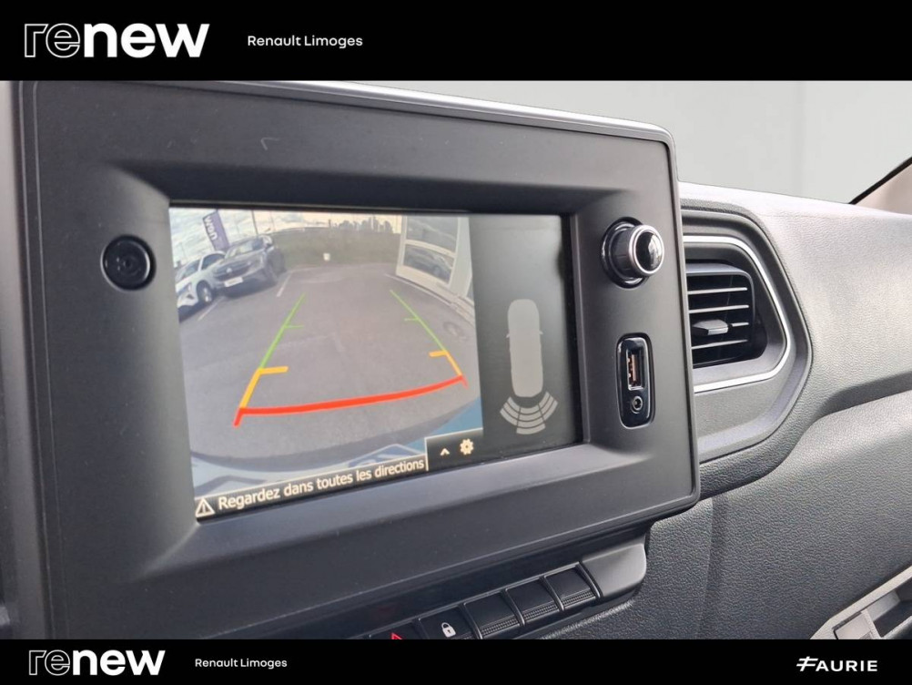 Acheter Renault Master 3 MASTER FGN TRAC F3300 L2H2 DCI 135 GRAND CONFORT 4p occasion dans les concessions du Groupe Faurie